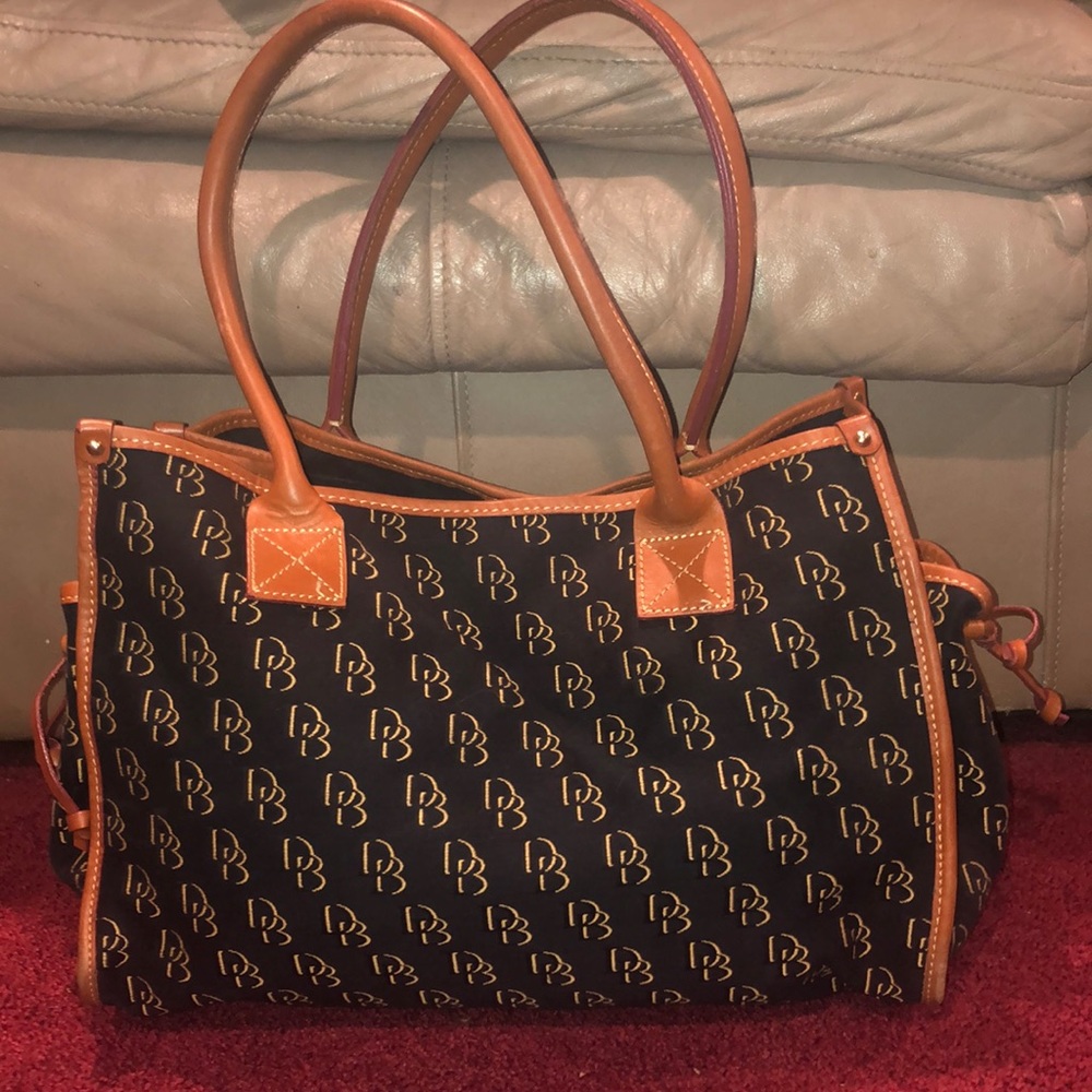Dooney & Bourke black and brown shoulder bag